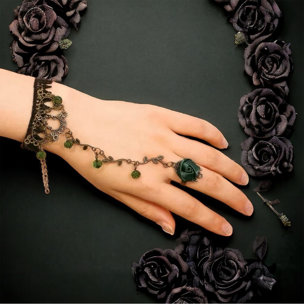 Flower Shape Elegant Bracelet‎ Ring Inlaid Crystal Beads Vintage Style Bracelet